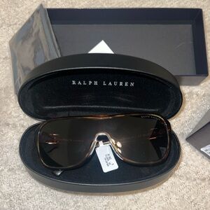 NWT- RALPH LAUREN Women's Sunglasses, The Dillion